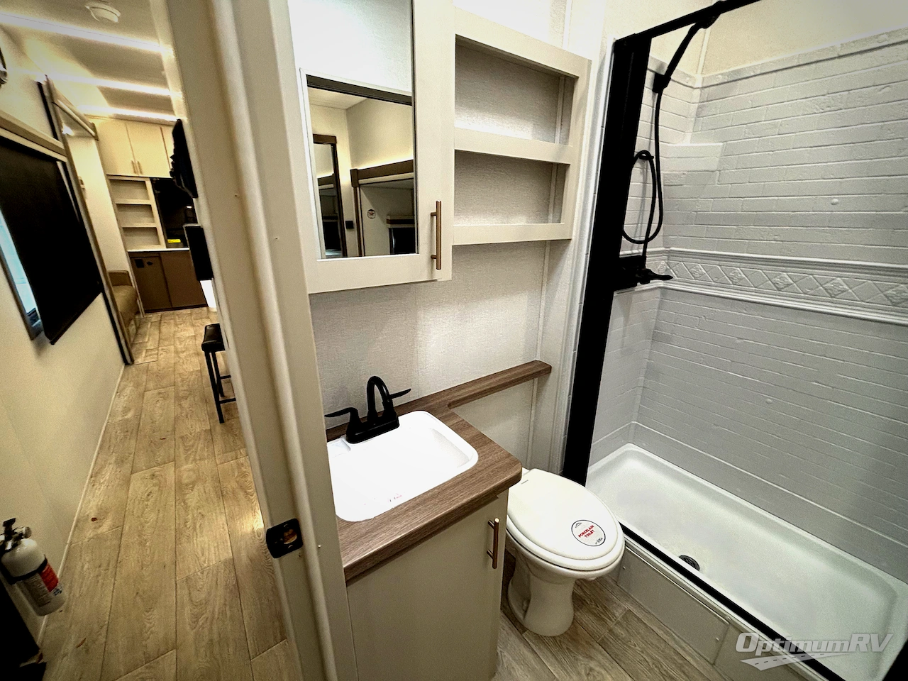 2026 East To West Alta 3250KXT Photo 13