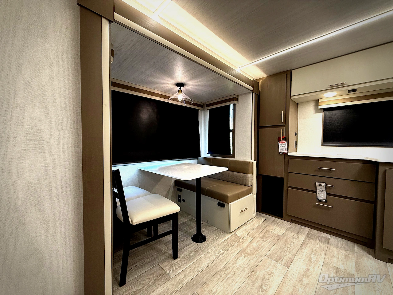 2026 East To West Alta 3175KRL Photo 11