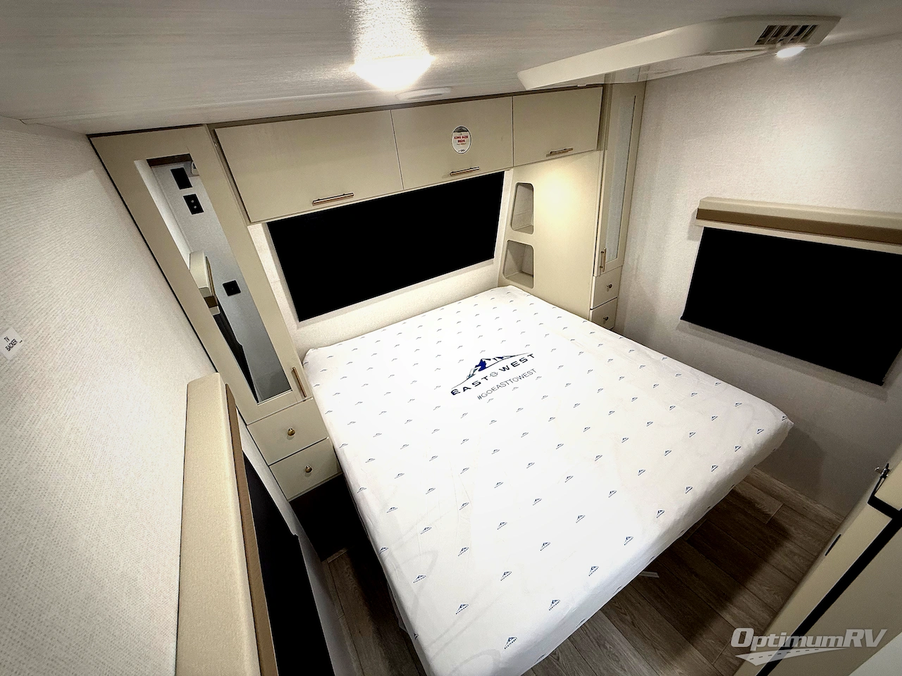 2026 East To West Alta 2600KRB Photo 22