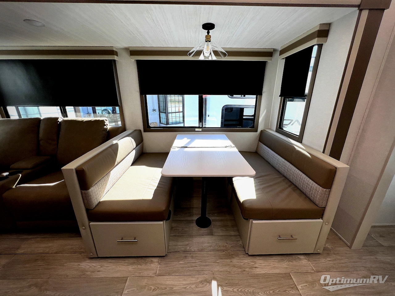 2026 East To West Alta 2600KRB Photo 7