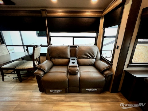 2021 Alliance Paradigm 370FB RV Photo 2