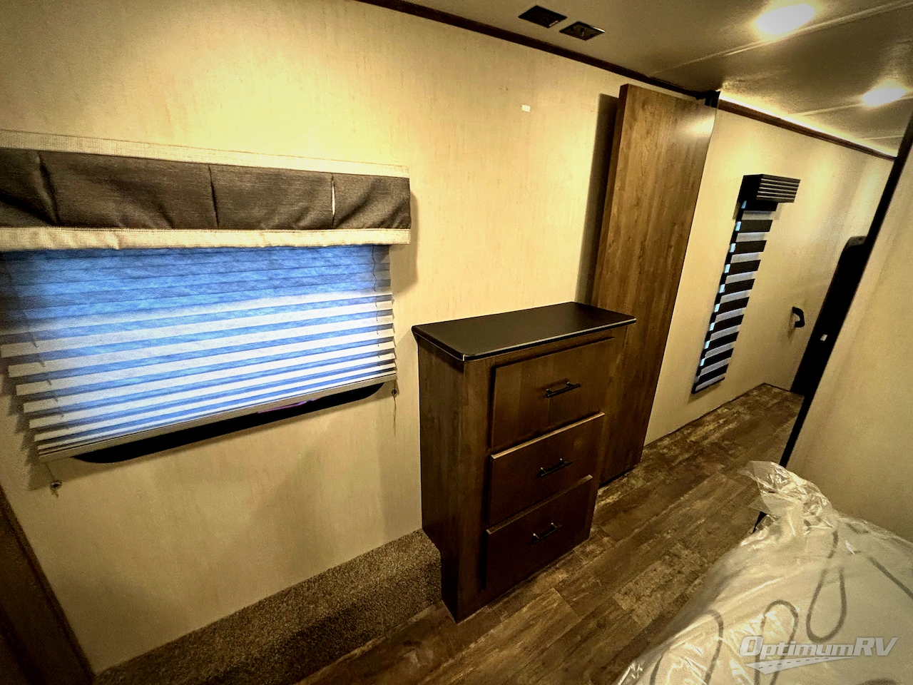 2022 Forest River Sabre 36BHQ Photo 12