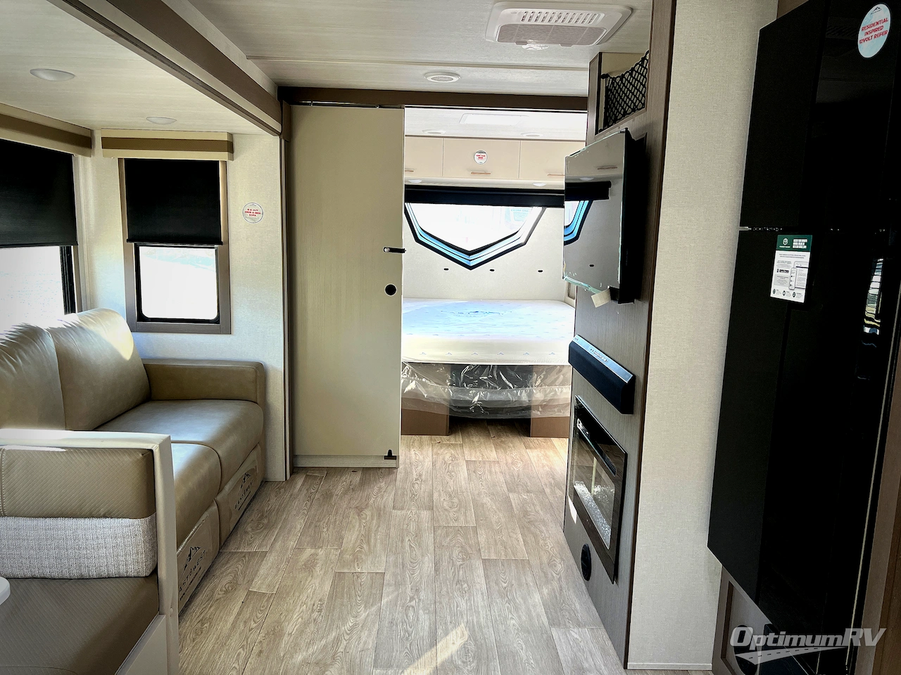 2026 East To West Alta 3150KBH Photo 3