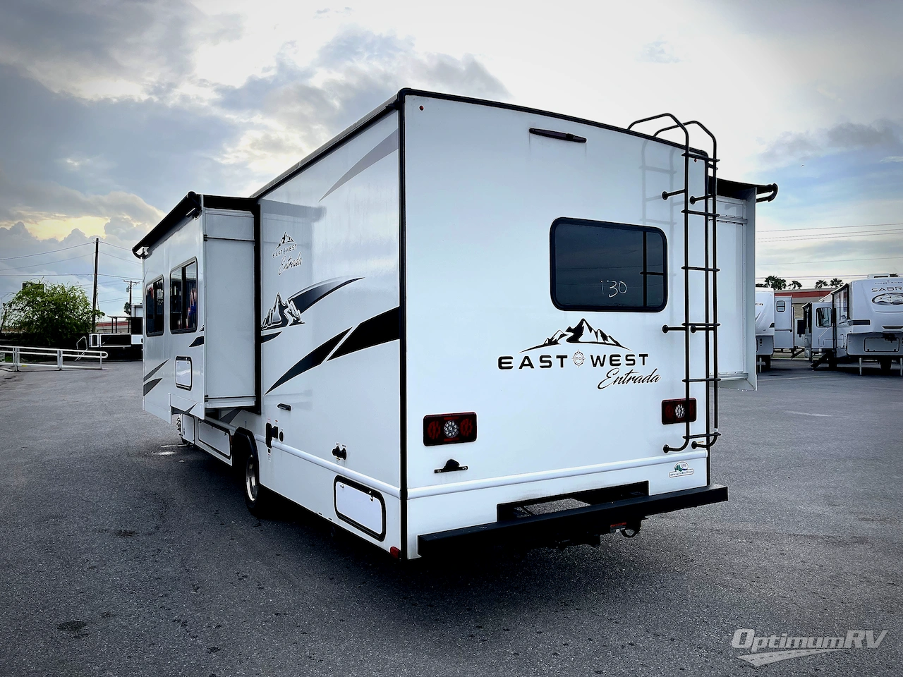 2025 East To West Entrada 2600DS Photo 3