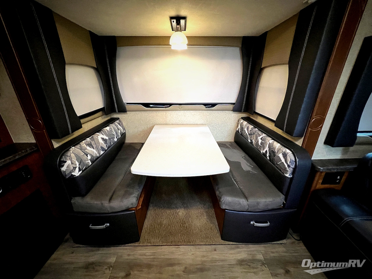 2019 Lance Lance Travel Trailers 2465 Photo 8