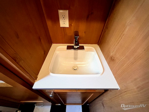 2019 Riverside Retro 189R RV Photo 4