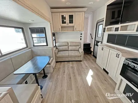 2024 East To West Tandara 27BH-OK RV Photo 2