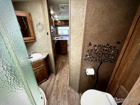 2018 Forest River Flagstaff Super Lite 26RLWS RV Photo 3