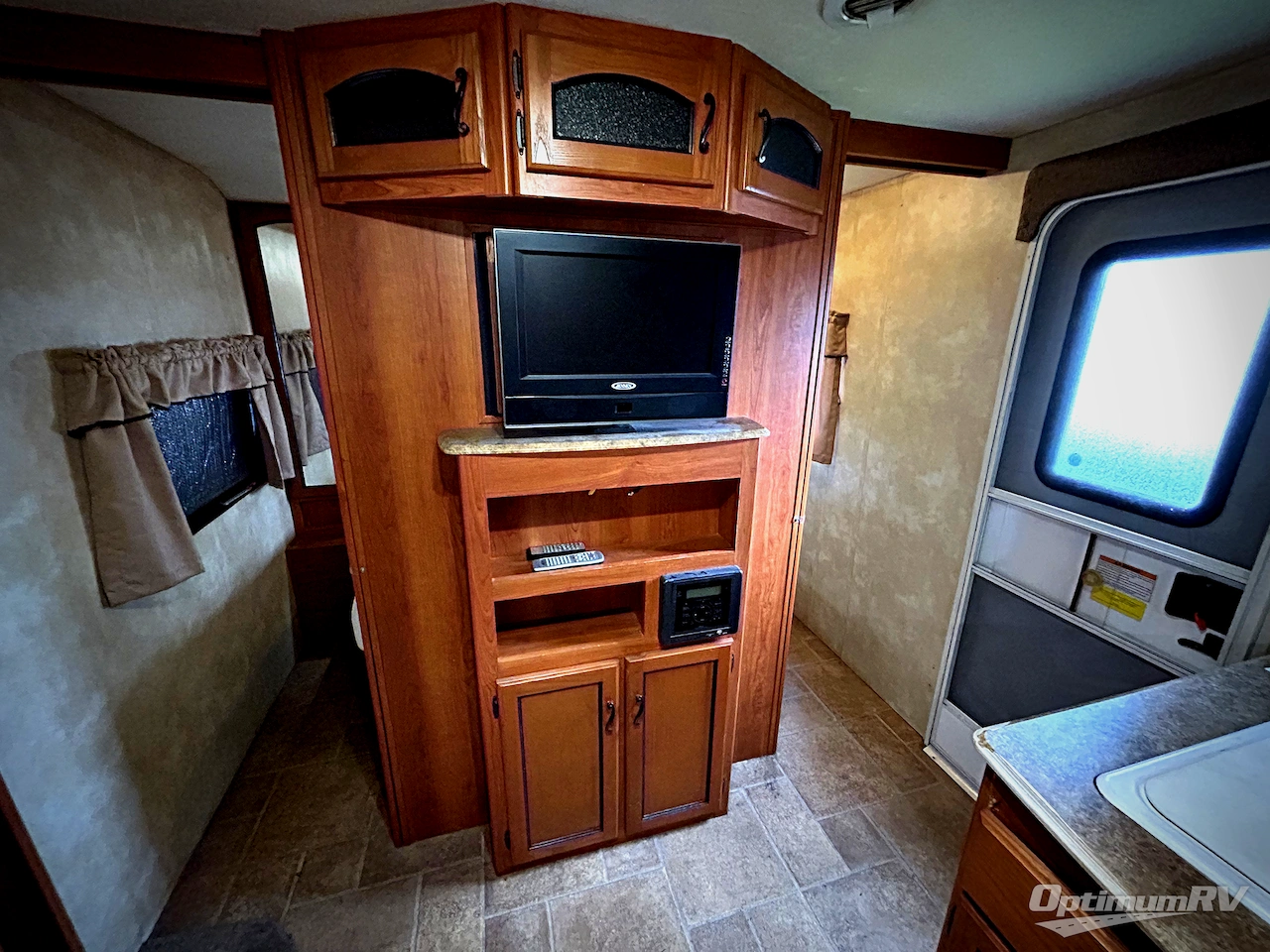 2010 Coachmen Freedom Express 292BHDS Photo 8