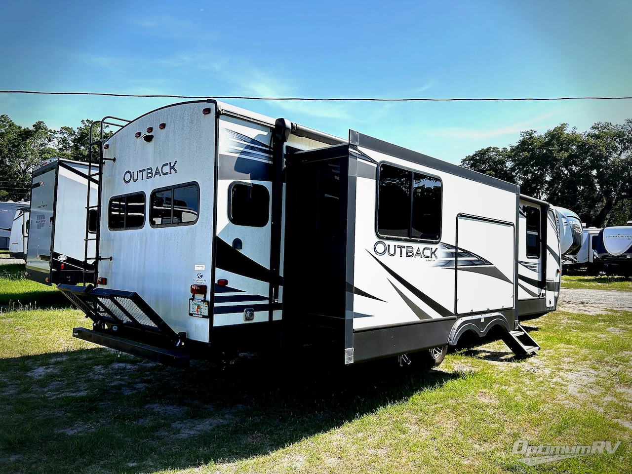 2020 Keystone Outback 300ML Photo 2