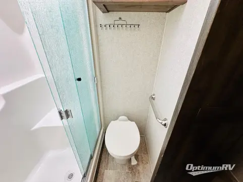 2018 Keystone Montana 3820FK RV Photo 4