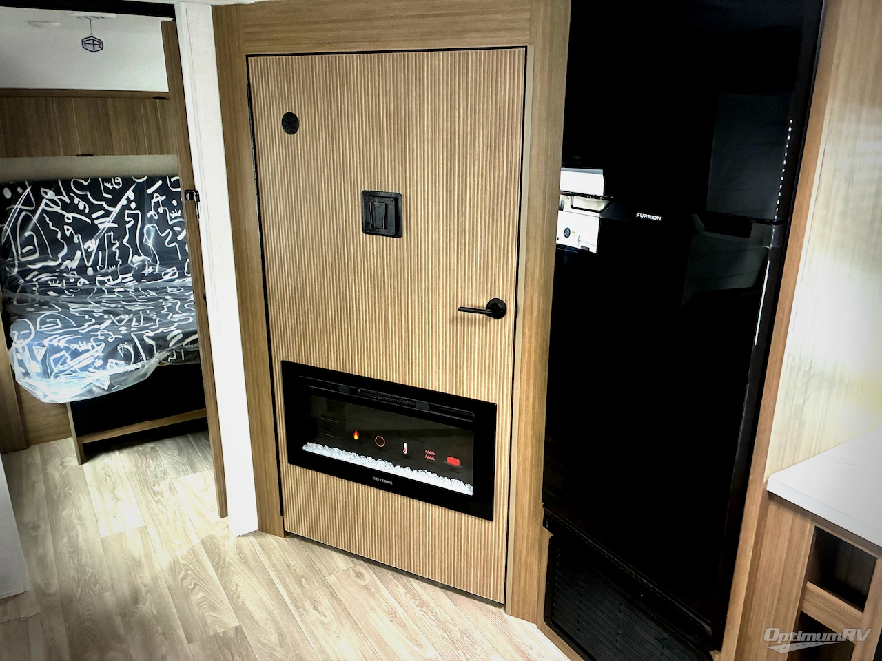 2026 Forest River Wildwood X-Lite 26ICE Photo 7