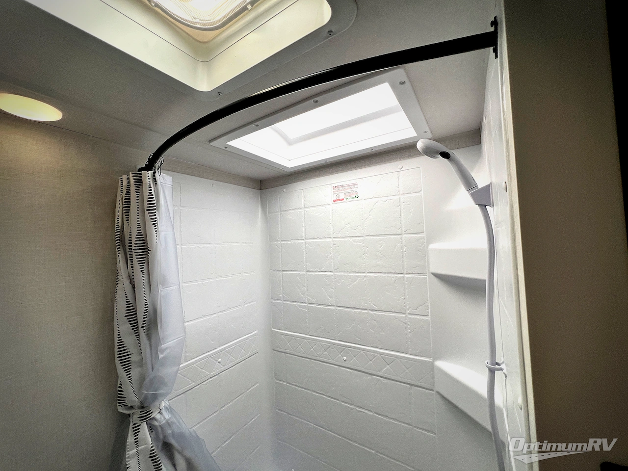 2026 Forest River Wildwood X-Lite 26ICE Photo 16