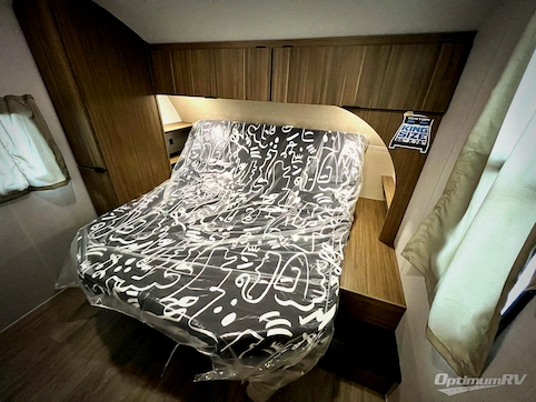 2026 Forest River Wildwood X-Lite 273QBXL RV Photo 4