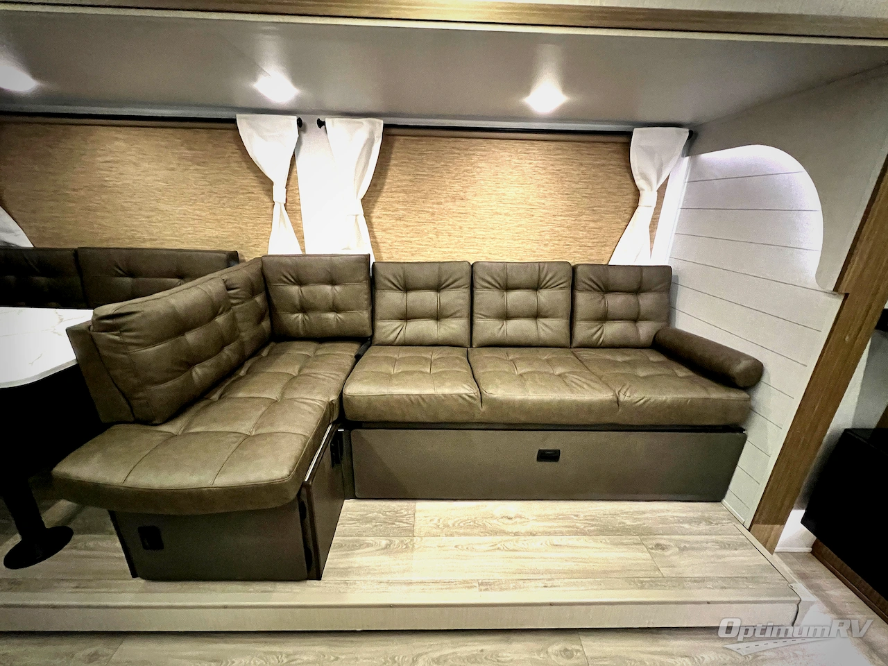 2026 Forest River Wildwood X-Lite 273QBXL Photo 18