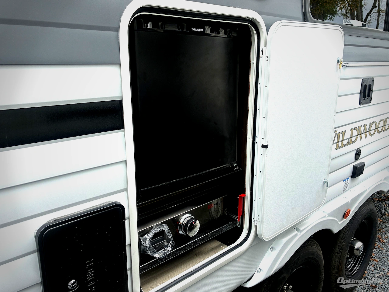 2026 Forest River Wildwood 27RK Photo 16