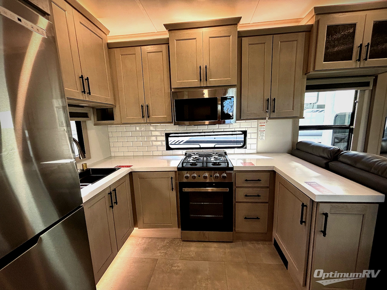 2026 Grand Design Solitude 417KB Photo 15