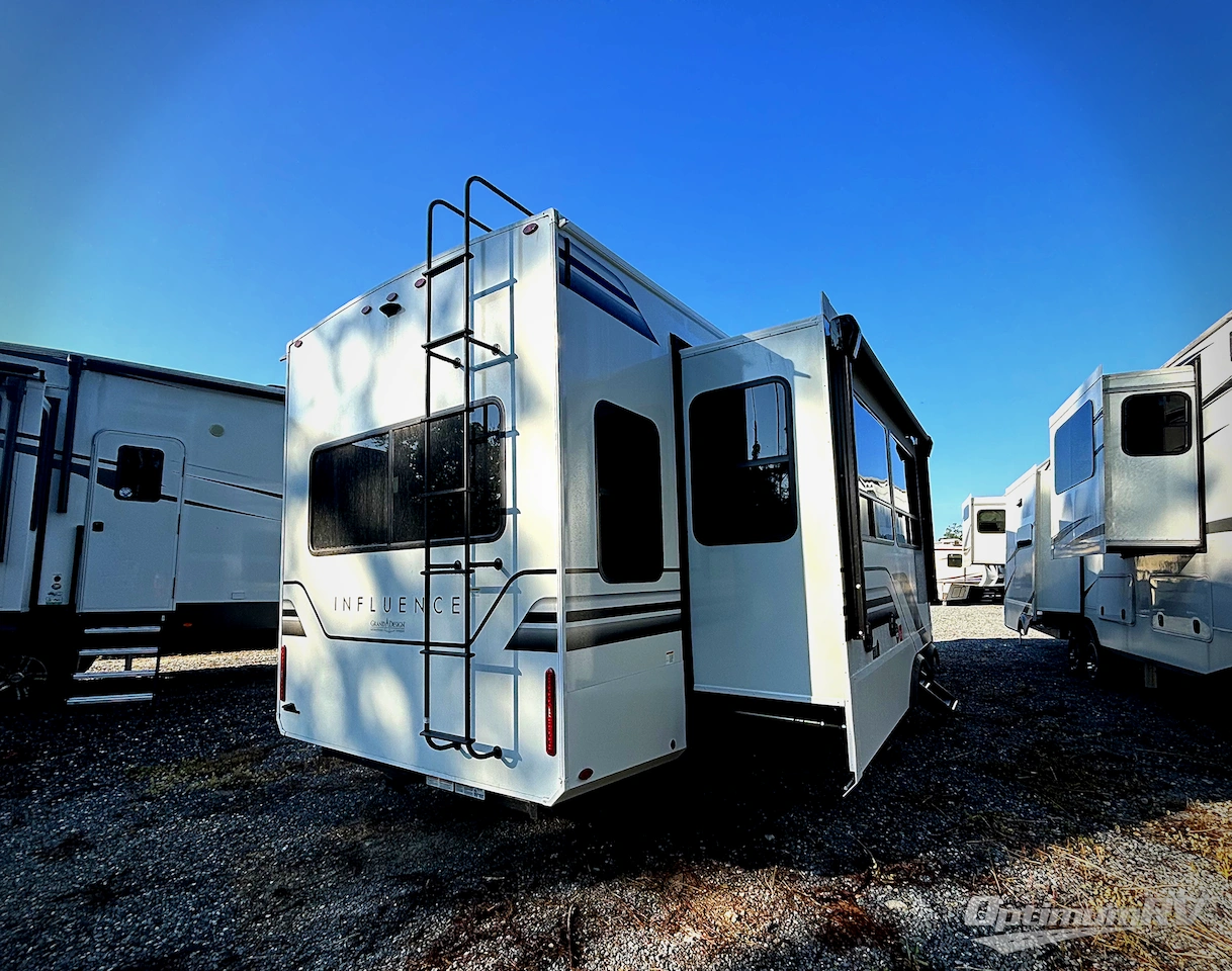 2026 Grand Design Influence 3003RL Photo 3