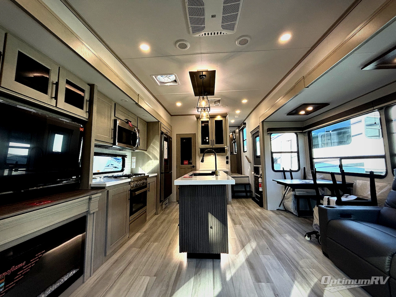 2026 Grand Design Influence 3003RL Photo 9