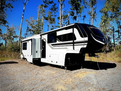 New 2026 Grand Design Influence 3804DS Featured Photo