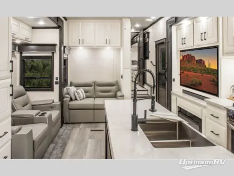 2024 DRV Luxury Suites Mobile Suites MS Orlando RV Photo 2