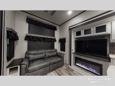 2024 CrossRoads Hampton HP375DBL RV Photo 3