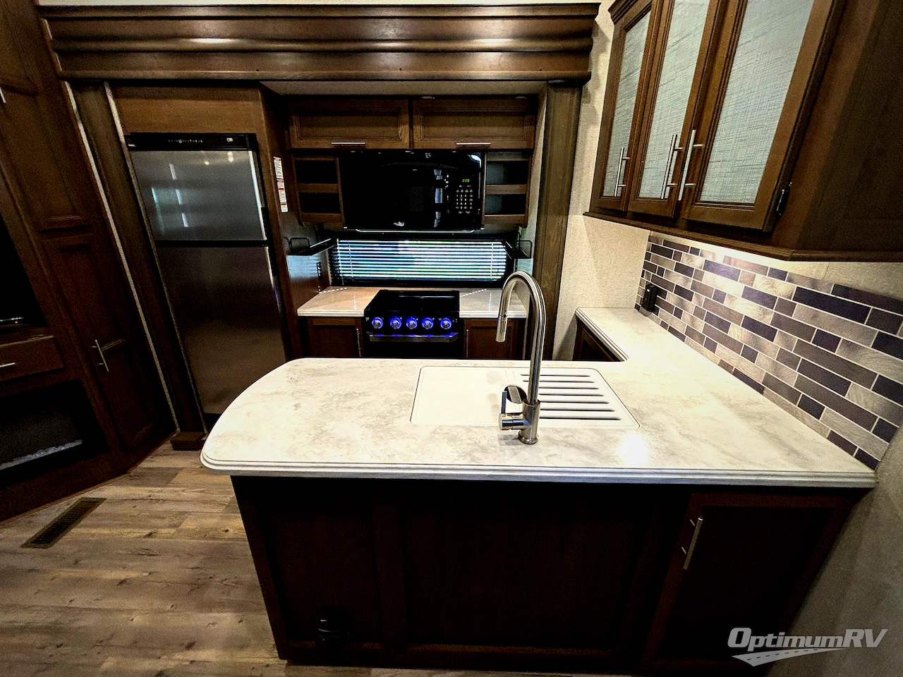 2020 Keystone Cougar 353SRX Photo 12