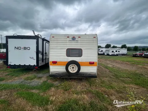 1989 Heartland Prowler 29 RV Photo 3