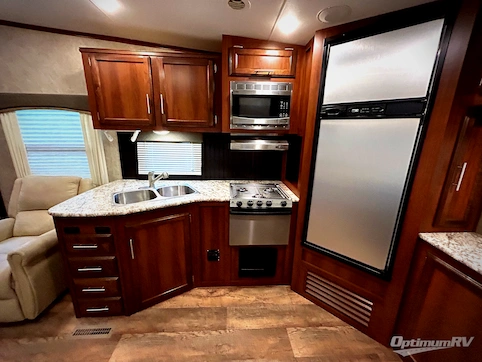 2016 Jayco Eagle HT 27.5RKDS RV Photo 2