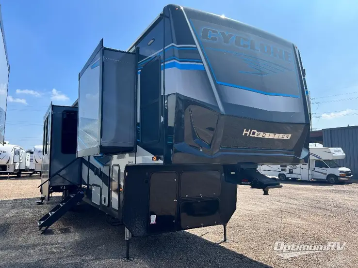 2024 Heartland Cyclone 3714 RV Photo 1