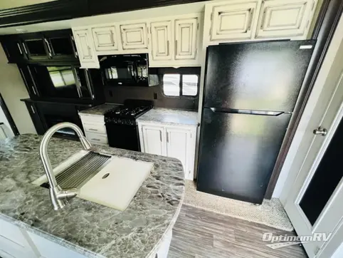 2020 Jayco Jay Flight Bungalow 40RLTS RV Photo 3