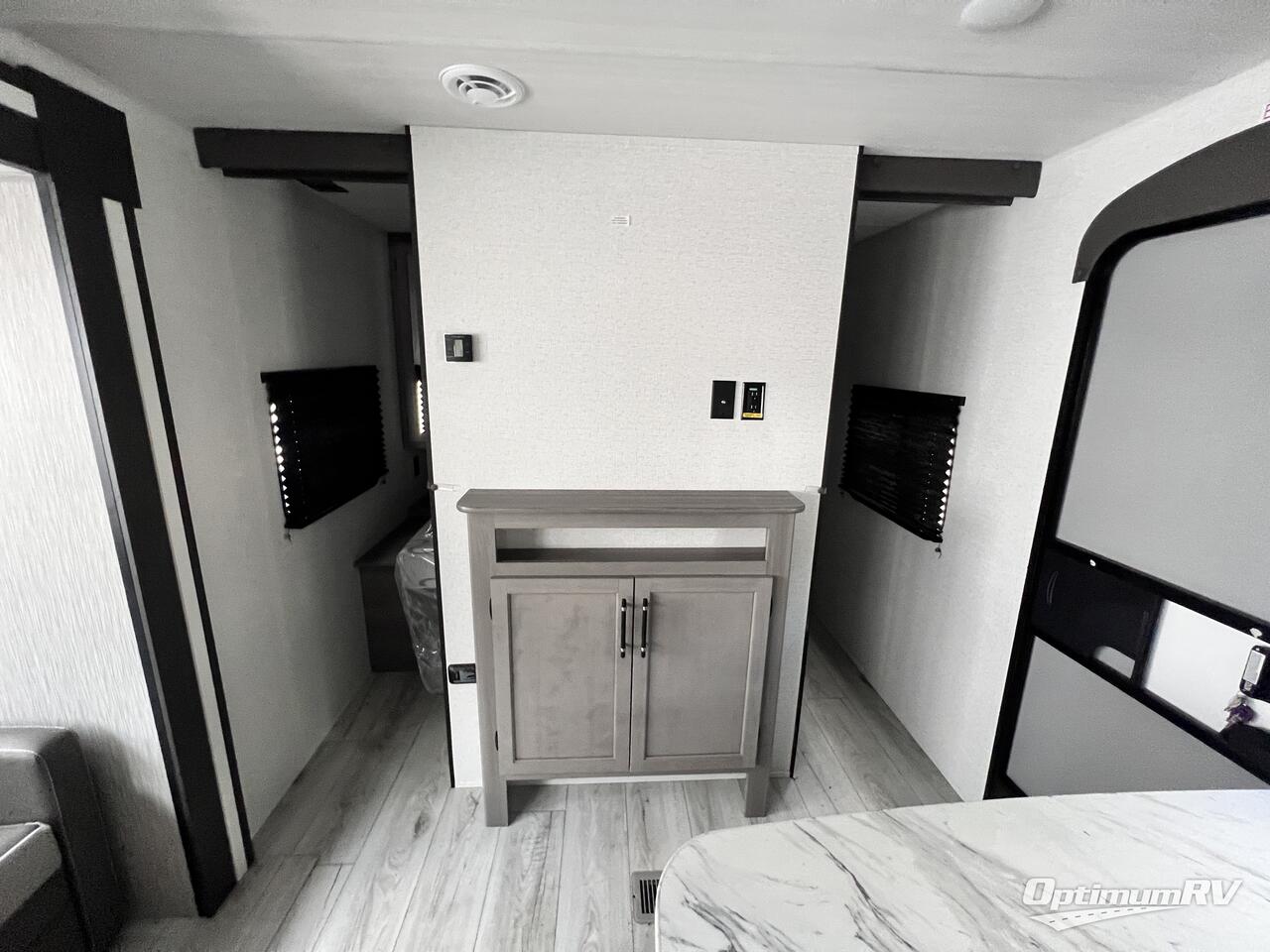 2025 Keystone Hideout Sport Double Axle 261BH Photo 7