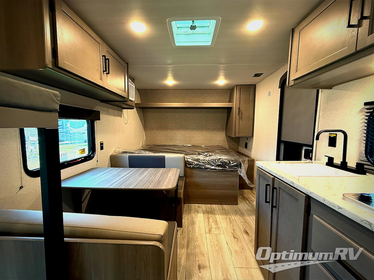 2025 Keystone Hideout Sport Single Axle 175BH Photo 4