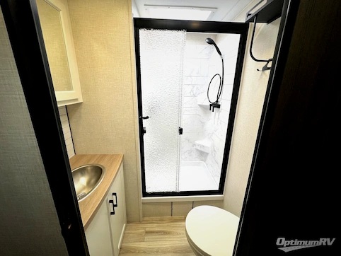 2026 Venture SportTrek Touring Edition STT333VMI RV Photo 4