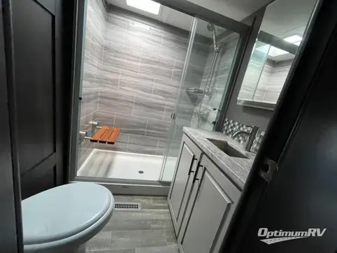 2021 Jayco Seismic 4113 RV Photo 4
