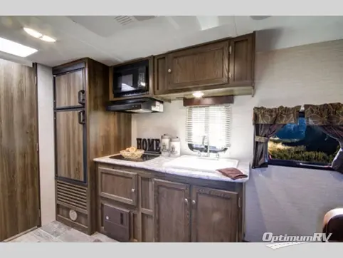 2018 Keystone Bullet Crossfire 1800RB RV Photo 3