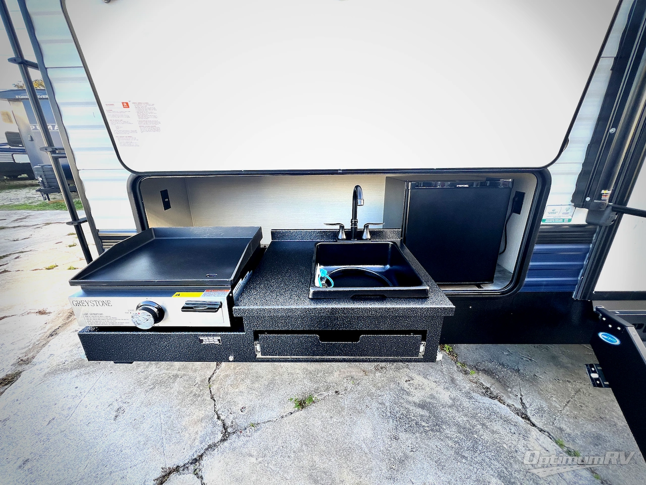 2025 Palomino Puma 28BHSS Photo 20