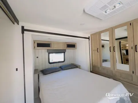2025 Palomino Puma 27RBDS RV Photo 3
