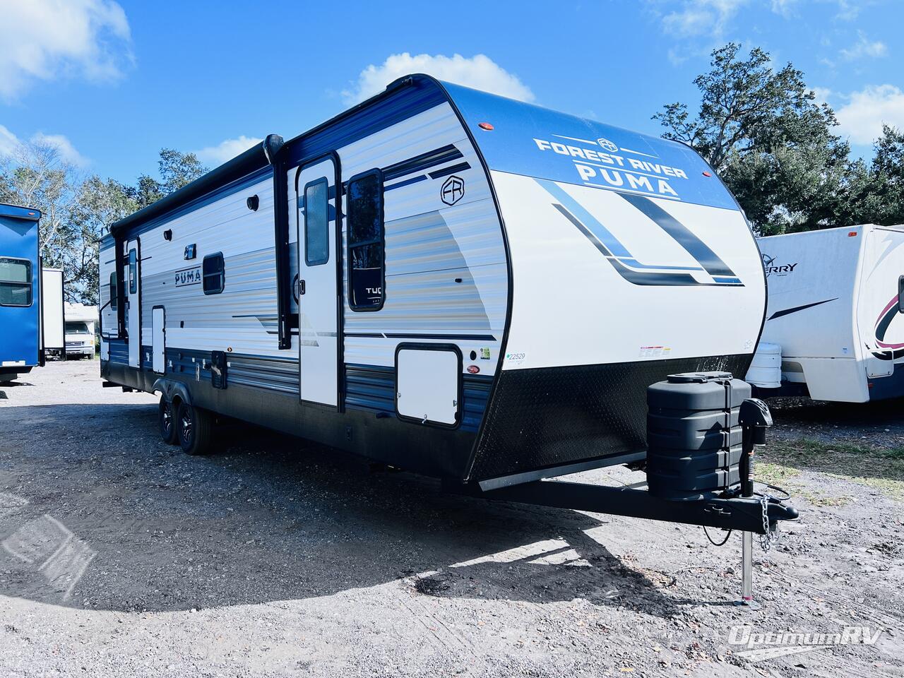 2025 Palomino Puma 337BH Photo 1