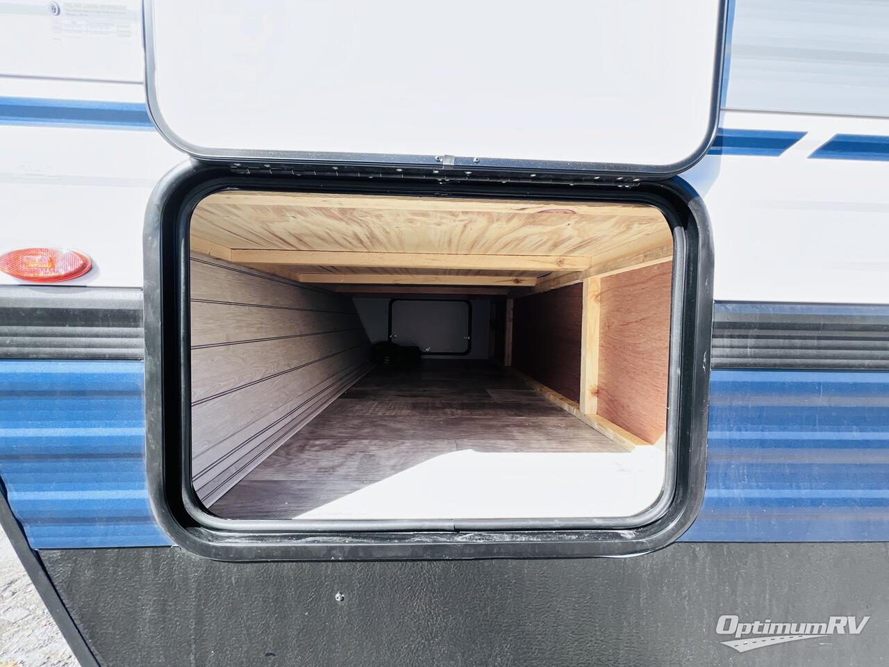 2025 Palomino Puma 337BH Photo 25