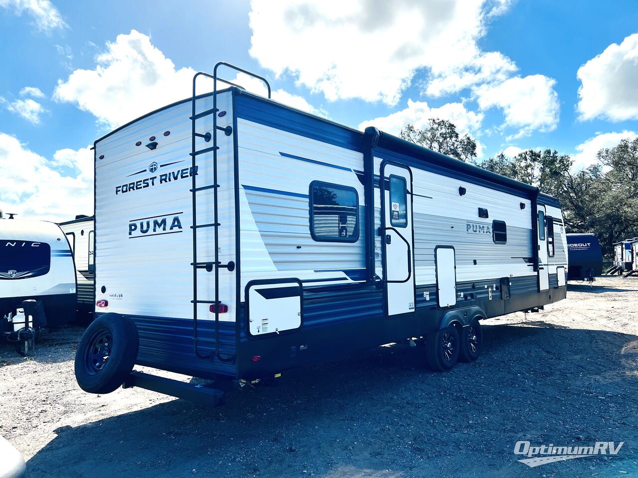 2025 Palomino Puma 337BH Photo 27