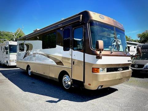 Used 2000 Safari Sahara 3006 Featured Photo
