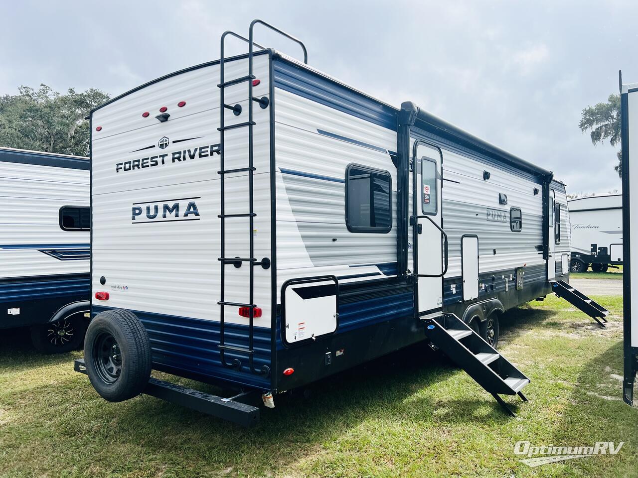 2025 Palomino Puma 337BH Photo 2
