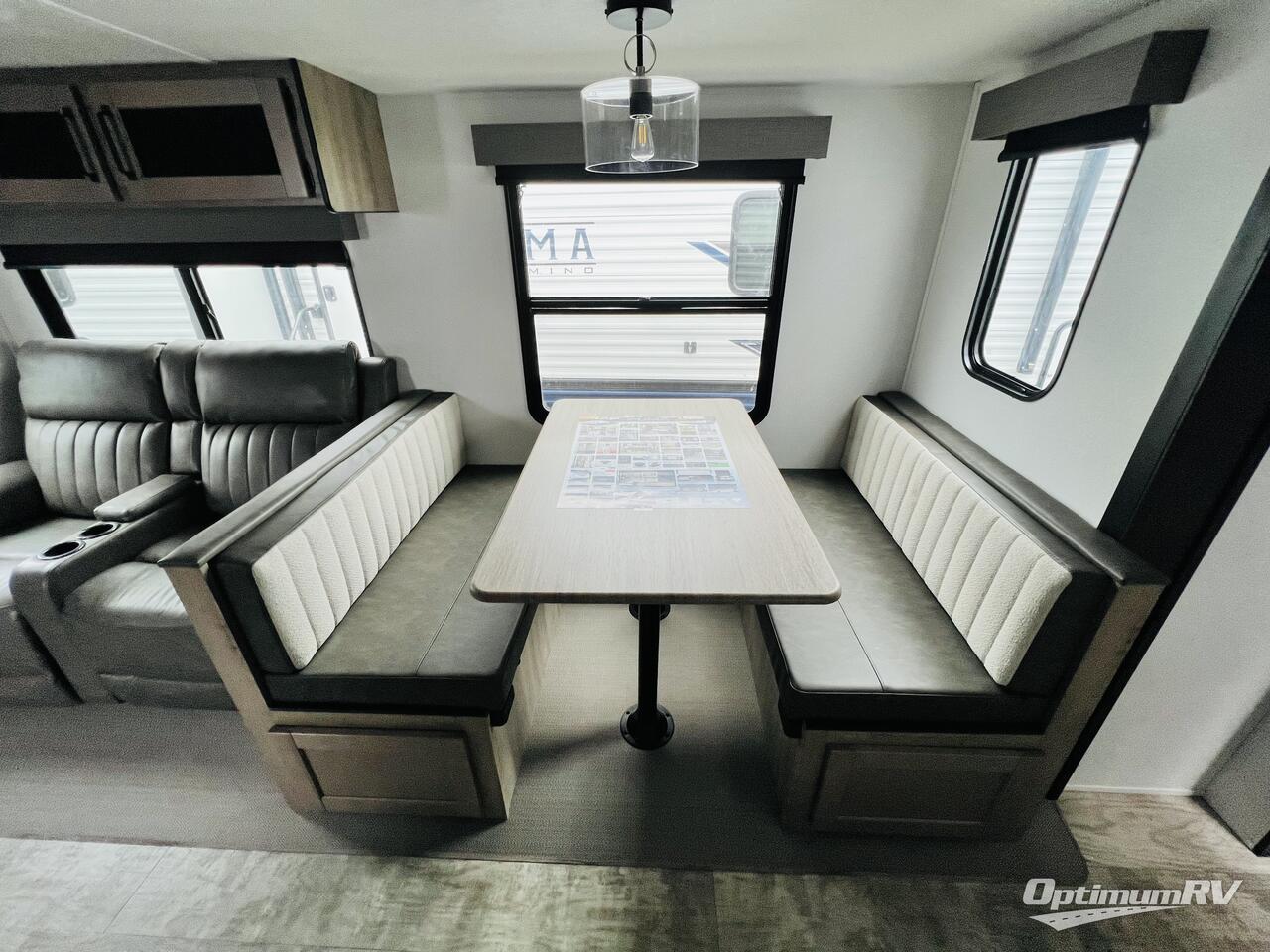 2025 Palomino Puma 337BH Photo 12