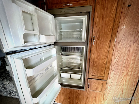 2006 Warrior Mfg Weekend Warrior Super Lite 1900FK RV Photo 4