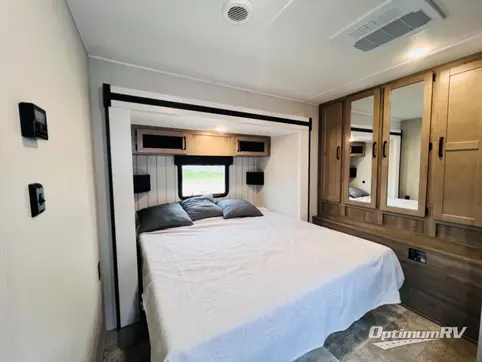 2024 Palomino Puma Destination 39DBT RV Photo 4
