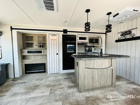 2024 Palomino Puma 31RLQS RV Photo 3