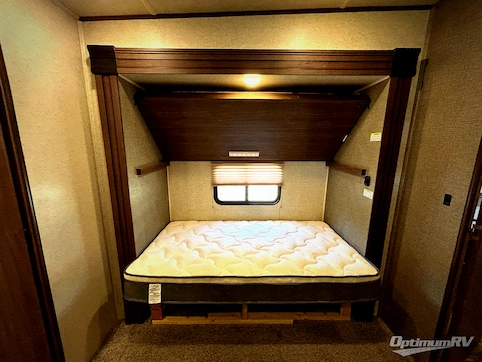 2016 Heartland ElkRidge 38RSRT RV Photo 4