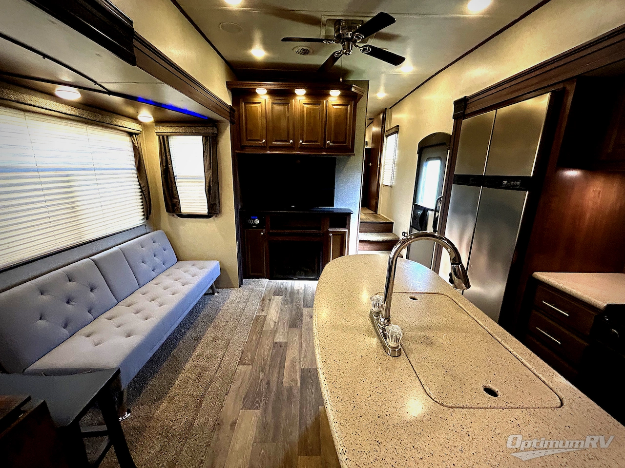 2016 Heartland ElkRidge 38RSRT Photo 5