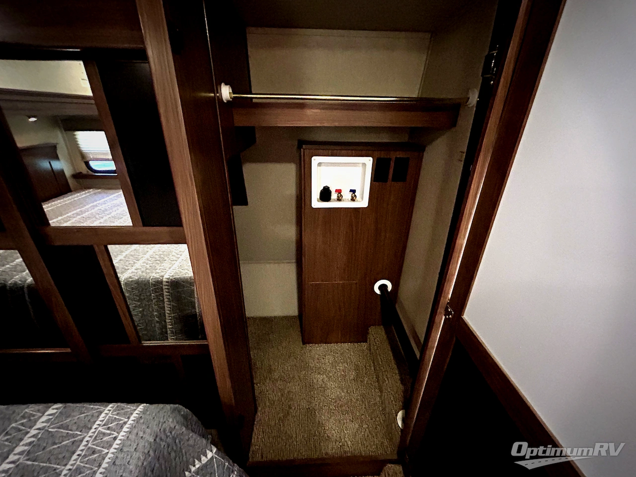 2016 Heartland ElkRidge 38RSRT Photo 11